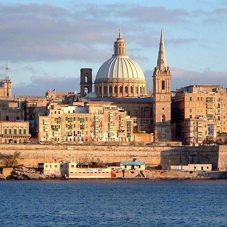 Centric And Modern Penthouse Close To Amenities Msida Exteriér fotografie